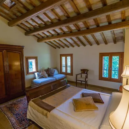 Casa Sul Fiume County House 3*